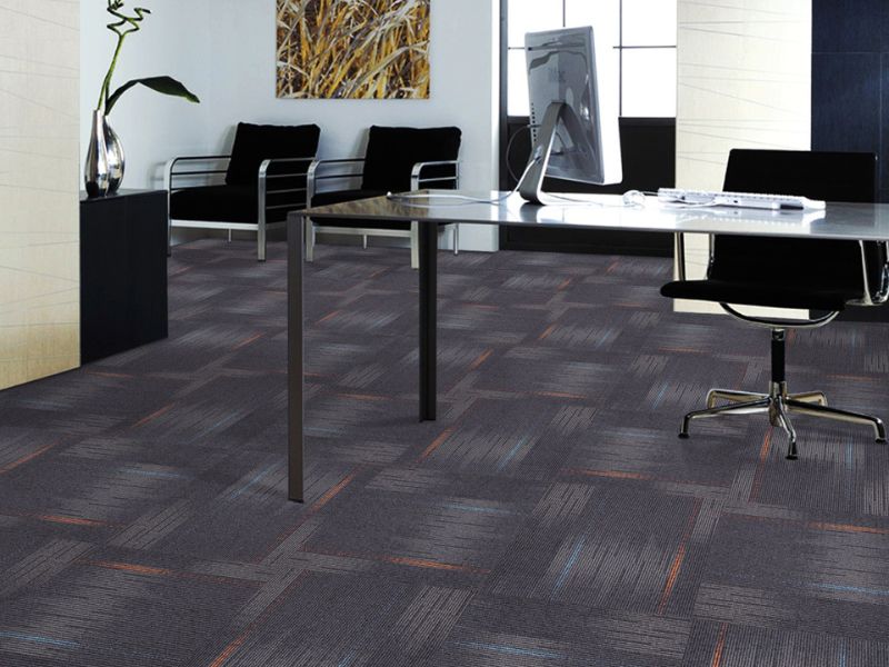 Doanh nghiệp nên lưu ý gì khi chọn thảm tấm đế cao su