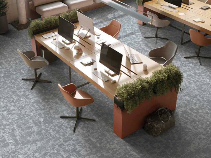 Thảm văn phòng hiện đại êm ái, chống ồn, tăng hiệu suất làm việc