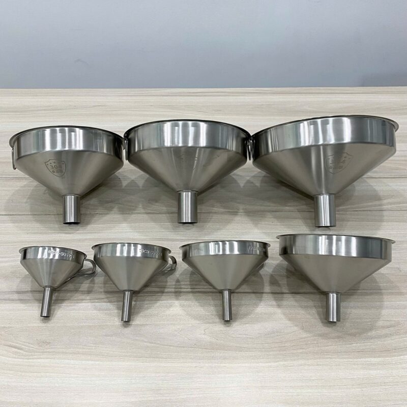 Ứng dụng thực tế của phễu inox