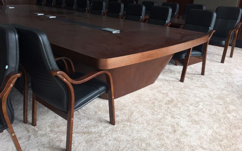 Nên chọn loại thảm trải sàn phòng họp nào tốt nhất